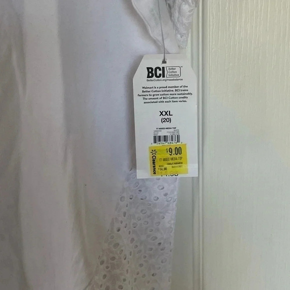 *NWT* Women's Time and Tru Short Sleeve Top Sz. XXL - Picture 2 of 4